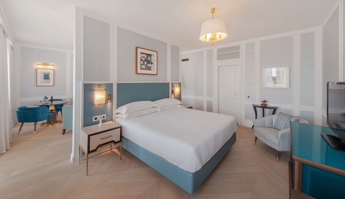 Deluxe Suite, Sea View