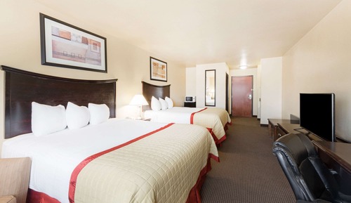Standard Room, 2 Queen Beds