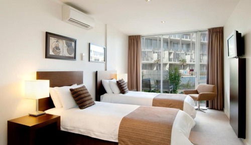 Deluxe Twin Room - Pool View
