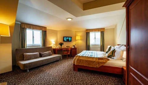 Deluxe Double or Twin Room