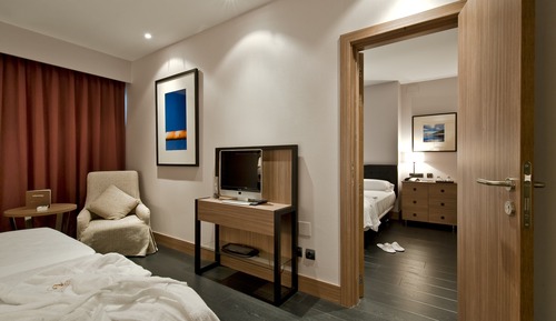 Family Quadruple Room, Connecting Rooms