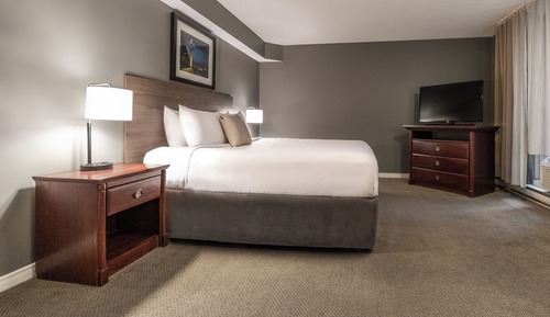 Studio, 1 Queen Bed, Kitchenette