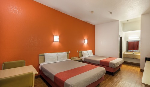 Room, 2 Queen Beds, Smoking