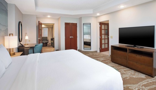 Suite, 1 King Bed, Non Smoking