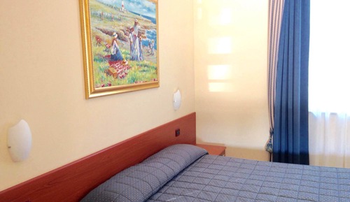 Comfort Triple Room