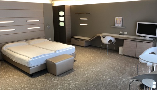 Deluxe Room, 1 King Bed, Non Smoking
