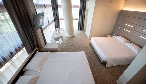 Comfort Room, 1 Queen Bed, Non Smoking