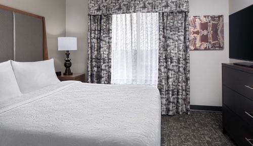 Suite, 1 King Bed