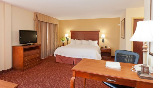 Suite, One King Bed, Non-Smoking
