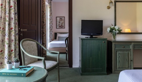 Interconnecting Twin rooms