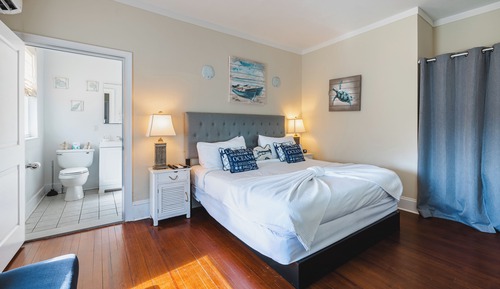 Grand Suite, 1 King Bed, Terrace, Garden View