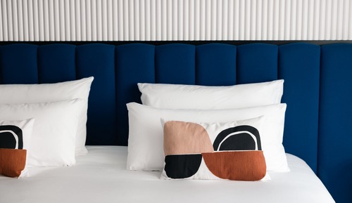 Standard Room, 1 Queen Bed