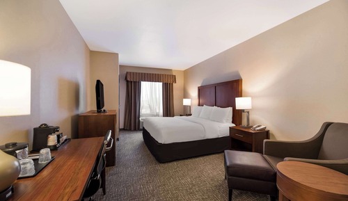 Standard Room, 1 King Bed, Non Smoking