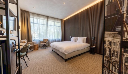 Standard Room, 1 King Bed, Non Smoking