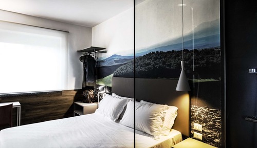 Superior Room, 1 King Bed, Non Smoking (with Sofabed)