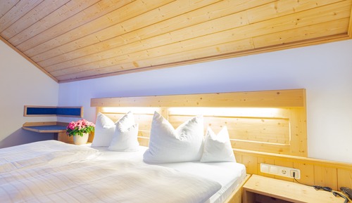 Standard Apartment, 1 King Bed