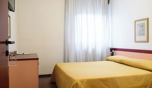 Economy Double or Twin Room