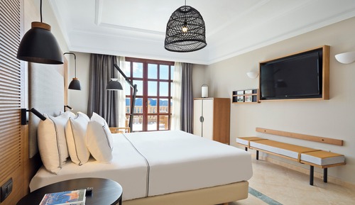 Penthouse (The Level)