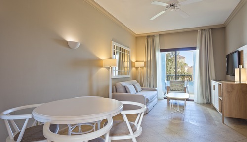 Junior Suite (2+2)