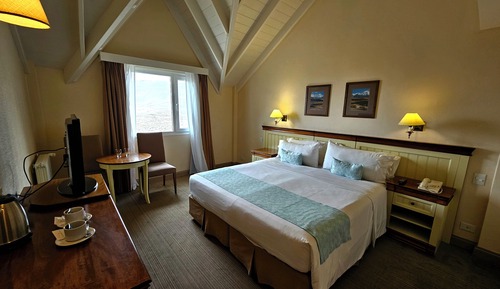 Standard Room, 1 Queen Bed