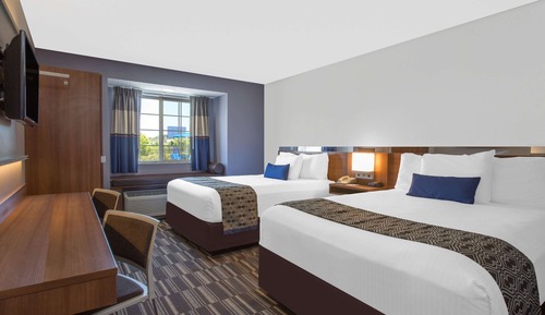Room, 2 Queen Beds, Non Smoking