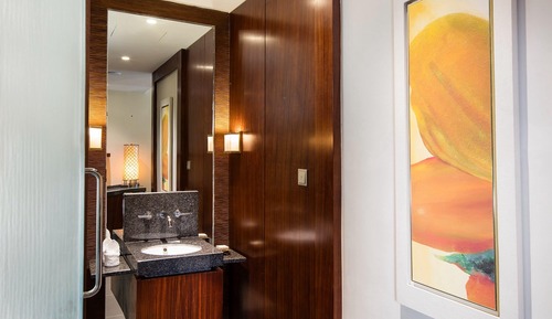 King Premium Ocean View Room