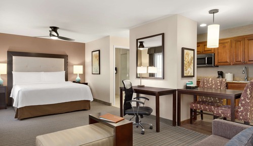 Studio, 1 King Bed, Accessible, Bathtub