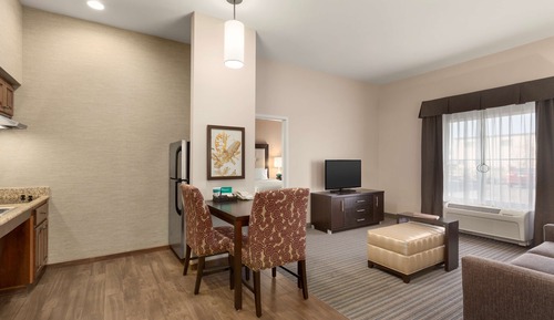 Suite, 2 Queen Beds, Accessible, Non Smoking (Mobility & Hearing, Roll-in Shower)