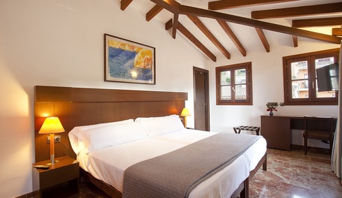 Panoramic suite, 1 bedroom, terrace, sea view Spa access not included