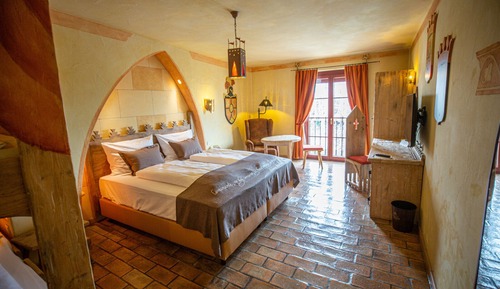 Hotel room C