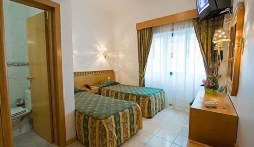 Single Room