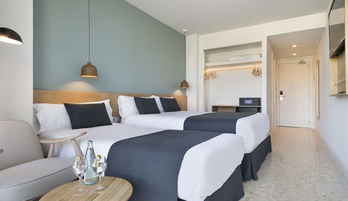 Design Triple Room