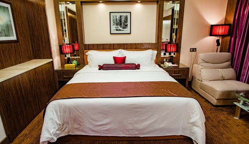 Executive Suite