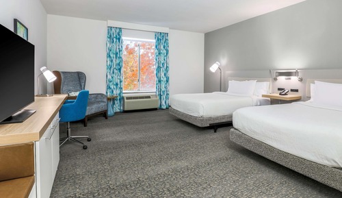 Suite, 2 Queen Beds, Accessible