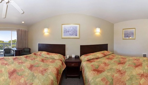 Room, 2 Queen Beds, Non Smoking, Ocean View