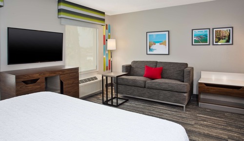 Studio, 1 King Bed, Accessible, Non Smoking