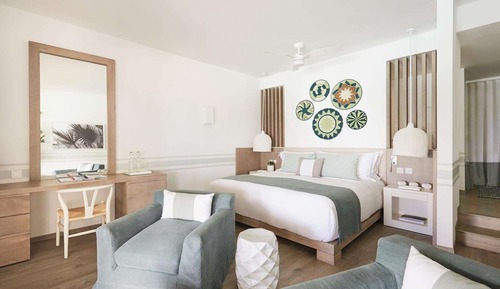 PRESTIGE JUNIOR SUITE (75 sqm)