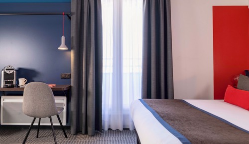 Privilege Double Room 1 Queen Bed