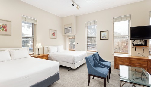 Deluxe Room, Mountain View (213)