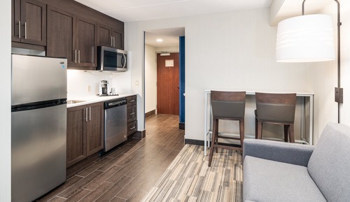 Suite, Multiple Beds