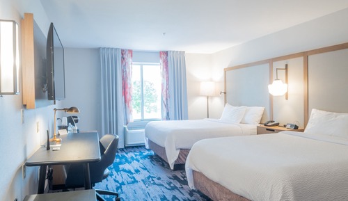 Room, 2 Queen Beds, Non Smoking (Mobility/Hearing Accessible, Tub)