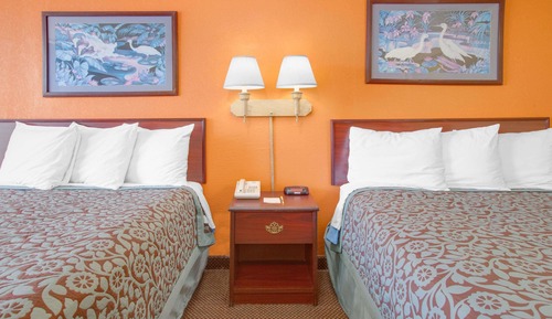 Room, 2 Queen Beds, Non Smoking