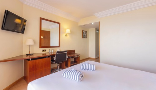 Double or Twin Room, Sea View