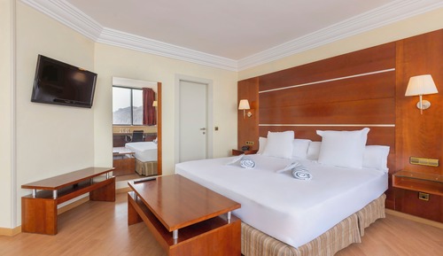 Quadruple Room, Sea View