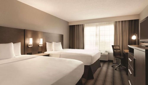 Room, 2 Queen Beds, Non Smoking