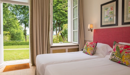 Charme Room, in the Pavilion or in the Castle