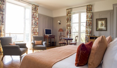 Suite, in the Pavilion or in the Castle