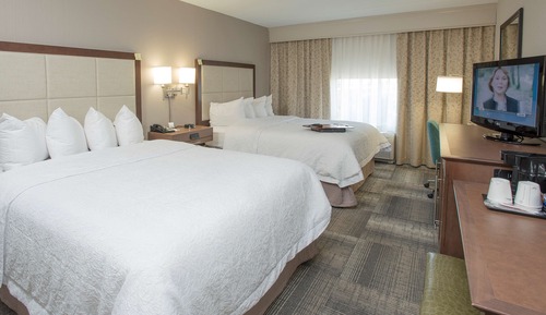 Deluxe Room, 2 Queen Beds, Non Smoking