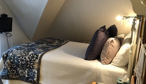 Room, Private Bathroom (Sweet Dreams Room)