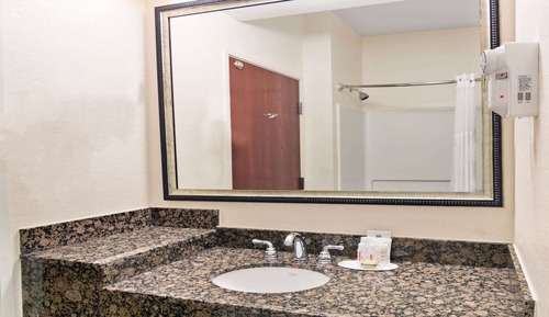 Family Suite, 1 King Bed, Non Smoking